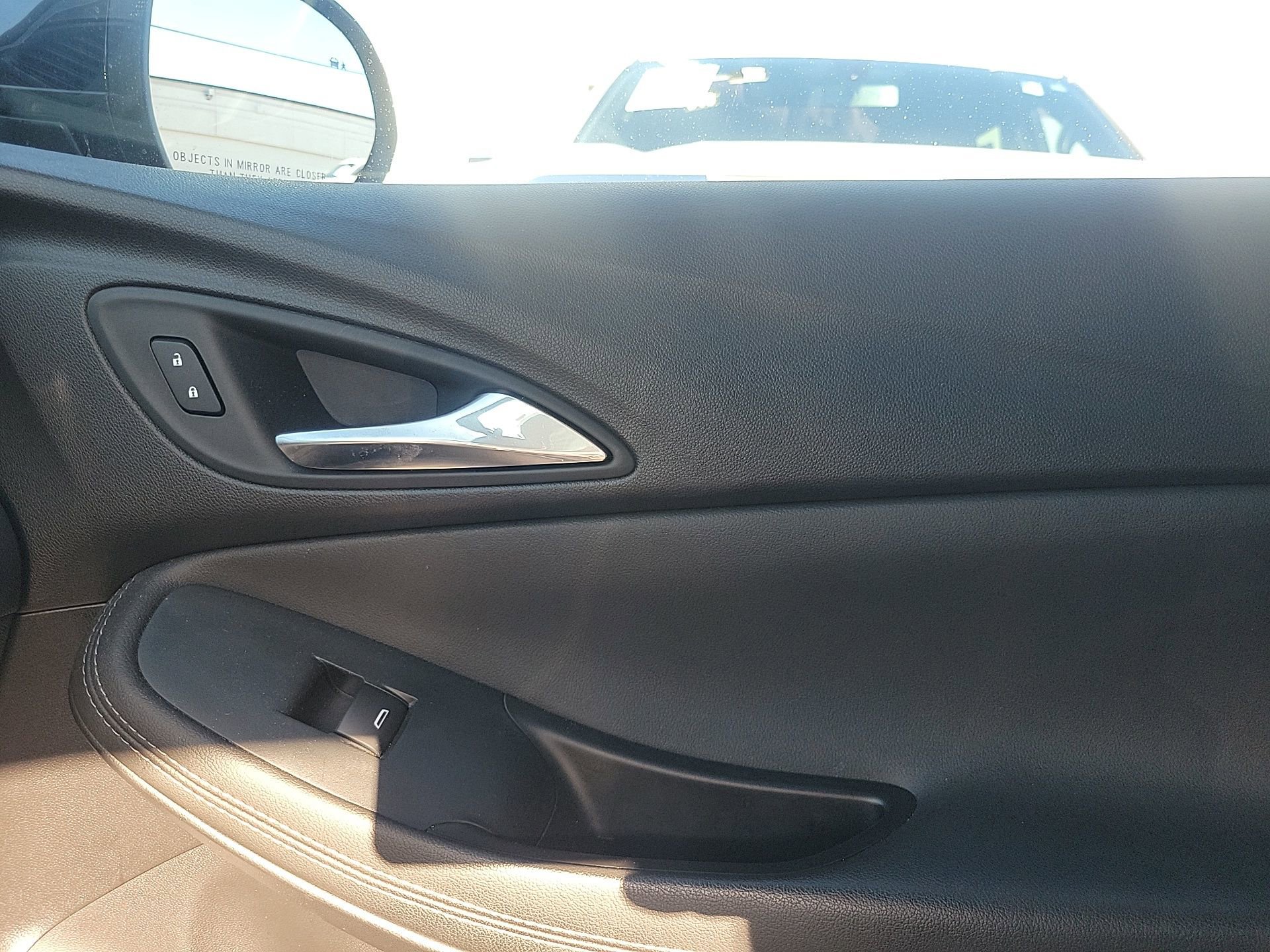 Used 2023 Buick Encore GX Select w/ Sport Touring Package image 32