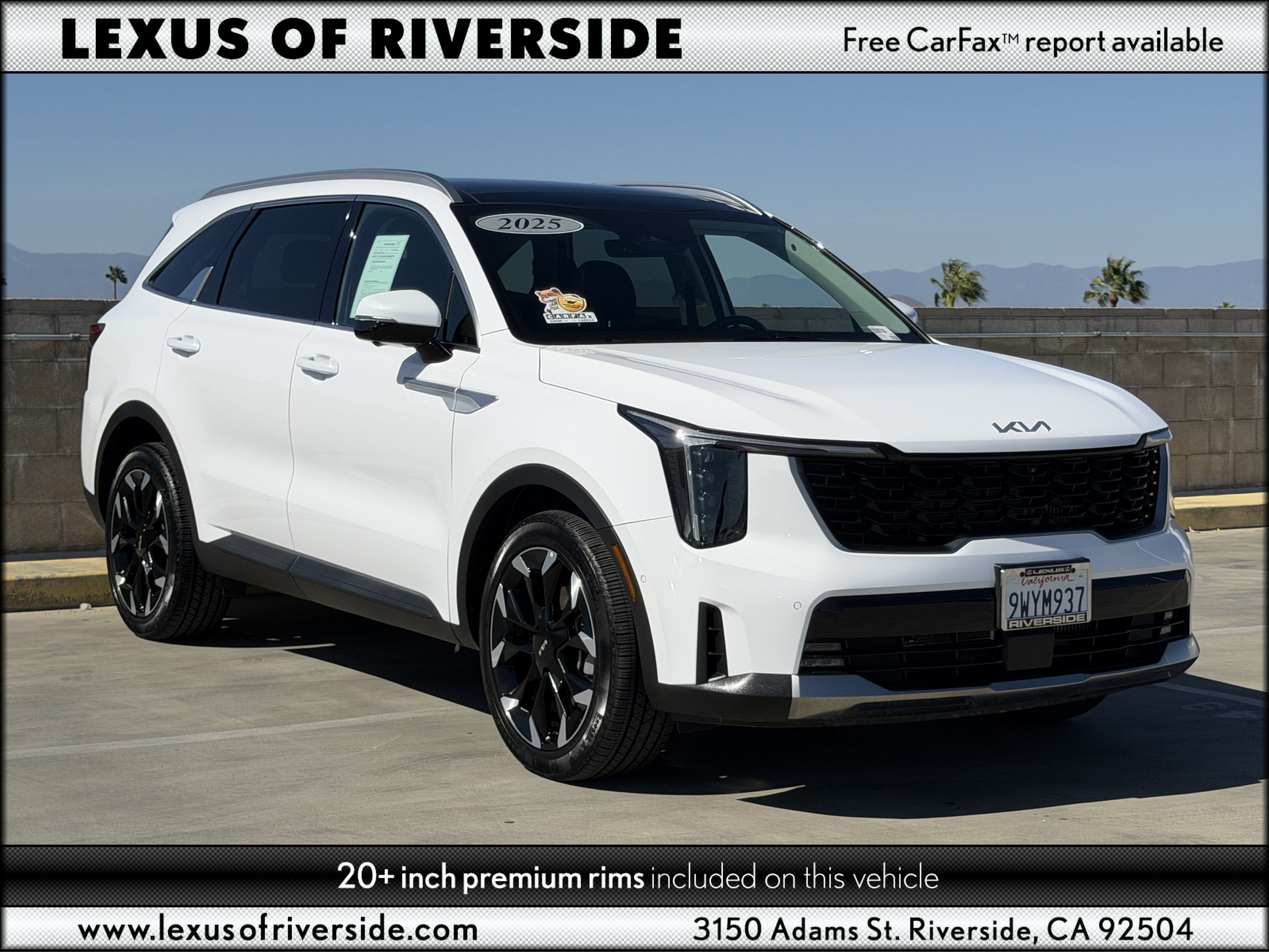 Used 2025 Kia Sorento SX FWD image 1