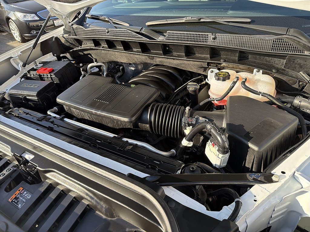 Used 2026 GMC Sierra 1500 SLT RWD image 29