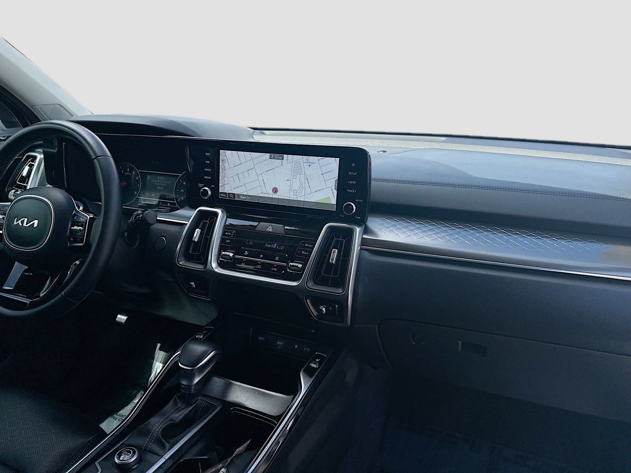 Used 2023 Kia Sorento S image 31