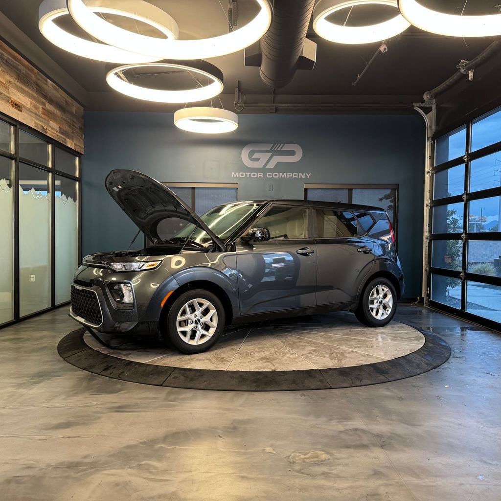 Used 2022 Kia Soul LX w/ Technology Package FWD image 24