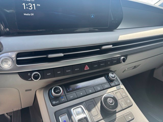 Used 2025 Hyundai Palisade SEL FWD image 22