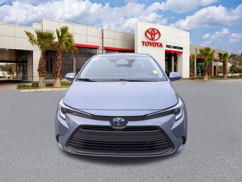 Certified 2025 Toyota Corolla LE image 10