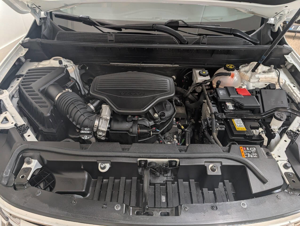 Used 2020 GMC Acadia AT4 image 26