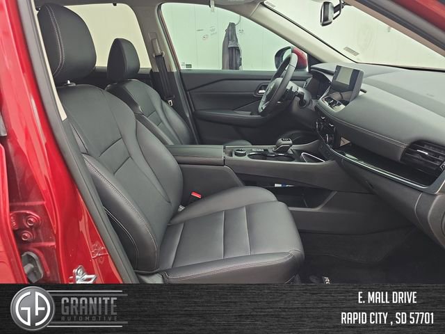 Used 2024 Nissan Rogue SL w/ SL Premium Package image 36