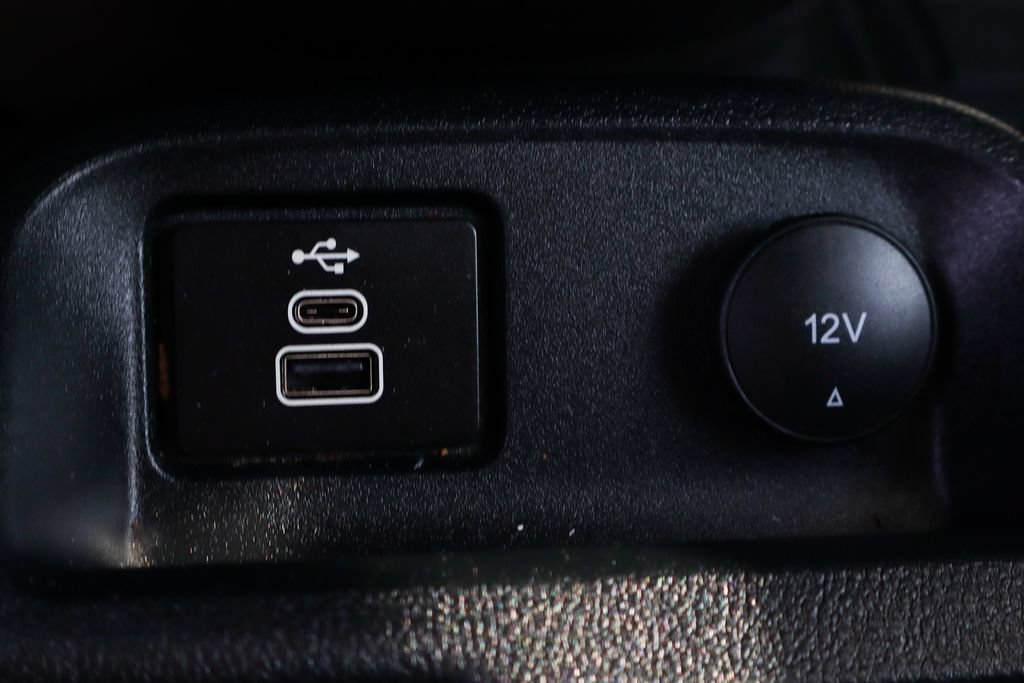 Used 2022 Ford Transit Connect XL FWD image 33