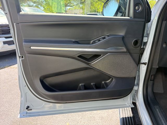 Used 2025 Lincoln Navigator Reserve w/ Jet Appearance Package AWD/4WD image 13