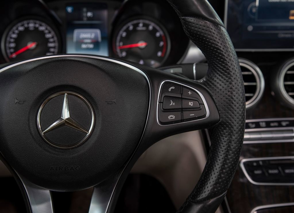 Used 2018 Mercedes-Benz C 300 4MATIC Cabriolet image 27