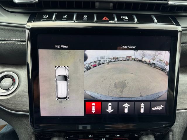 Used 2023 Jeep Grand Cherokee L Limited w/ Luxury Tech Group II AWD/4WD image 22