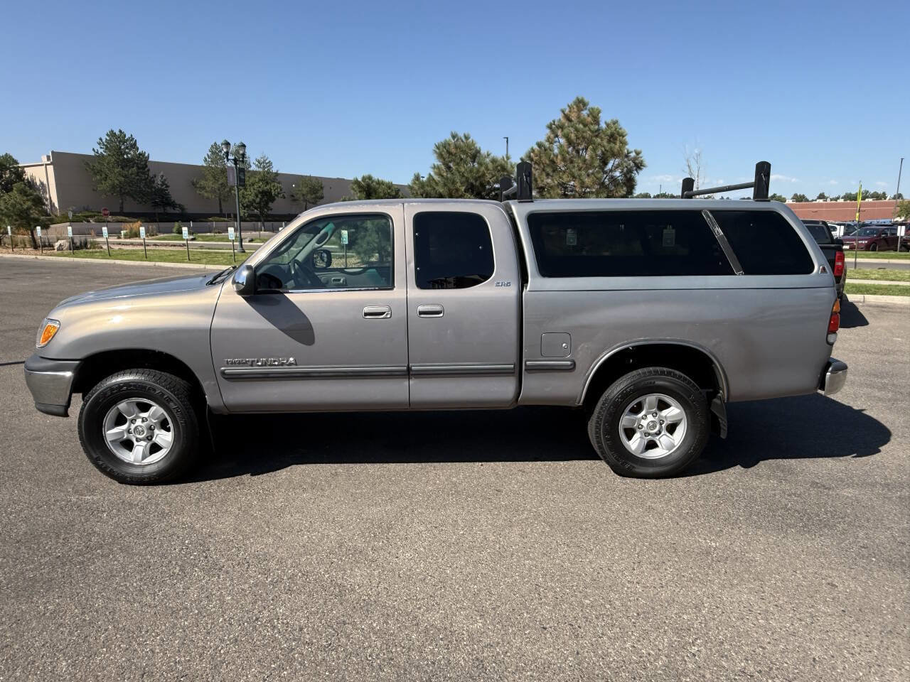Used 2000 Toyota Tundra SR5 AWD/4WD image 10