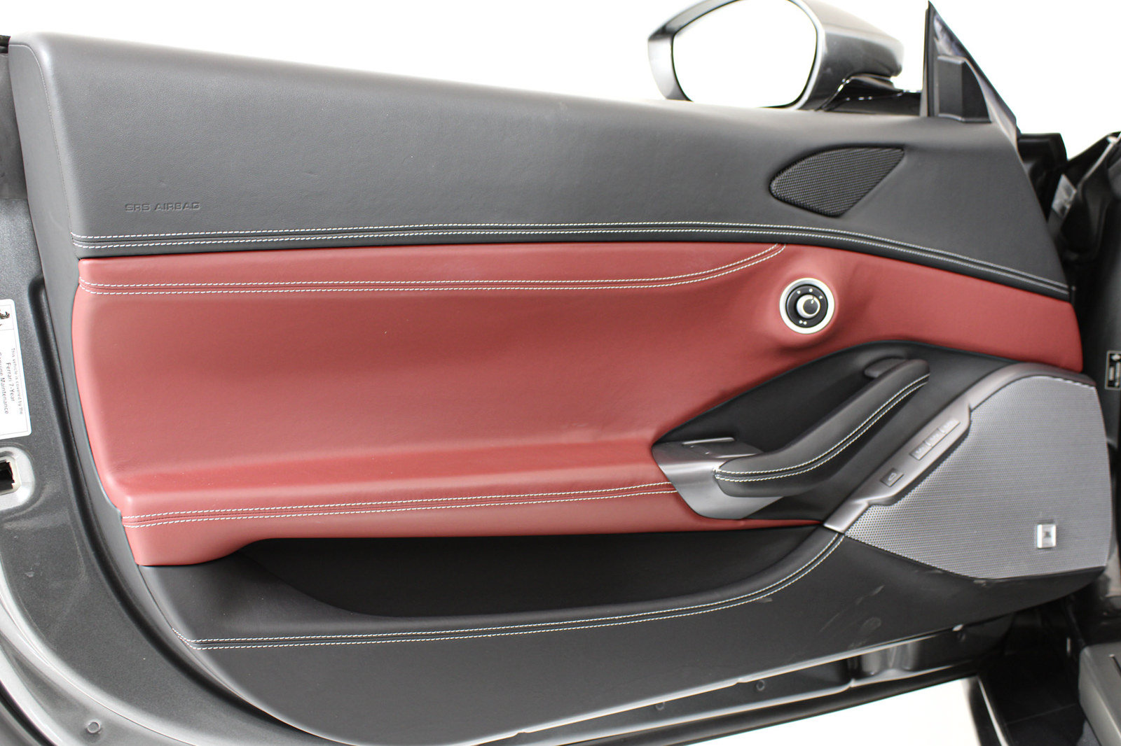 Certified 2022 Ferrari Portofino M RWD image 36