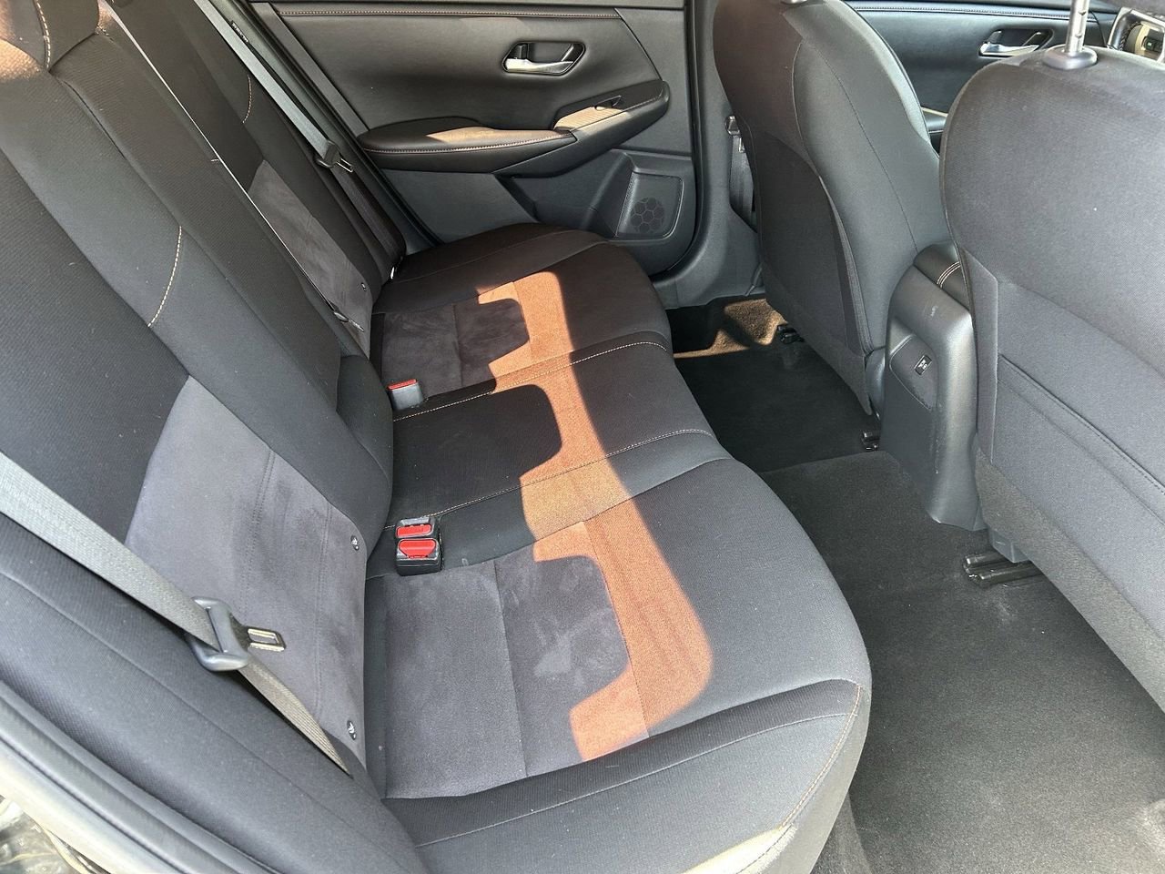 Certified 2022 Nissan Sentra SR w/ Midnight Edition image 12