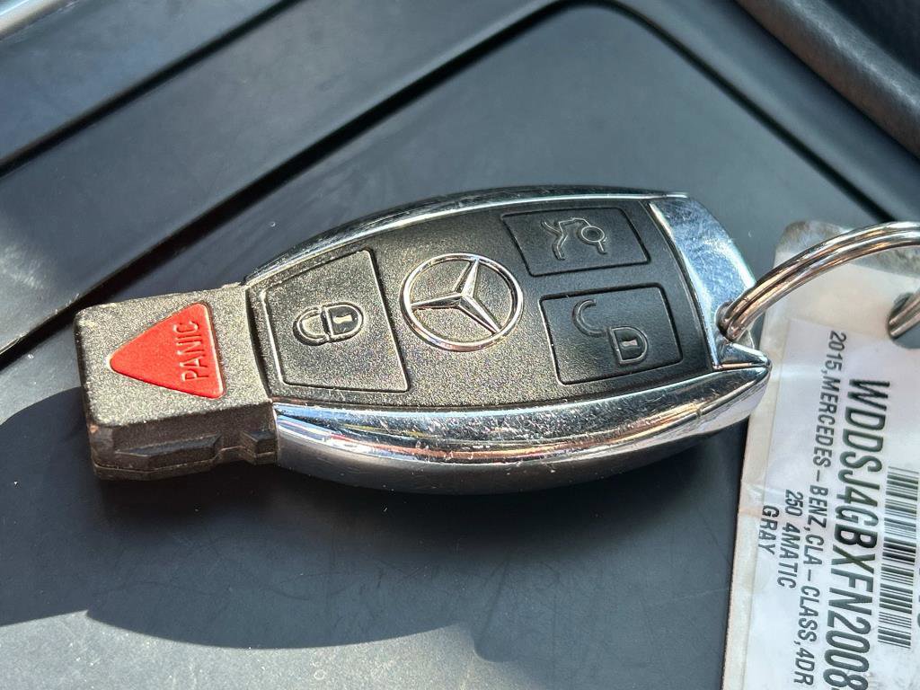 Used 2015 Mercedes-Benz CLA 250 4MATIC image 33