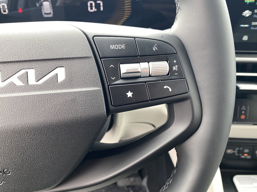 New 2026 Kia Sportage EX FWD image 13