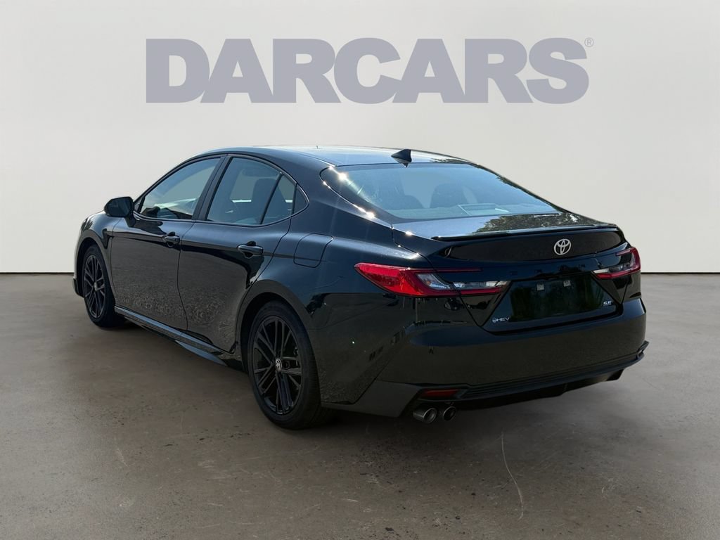 Used 2025 Toyota Camry SE FWD image 5
