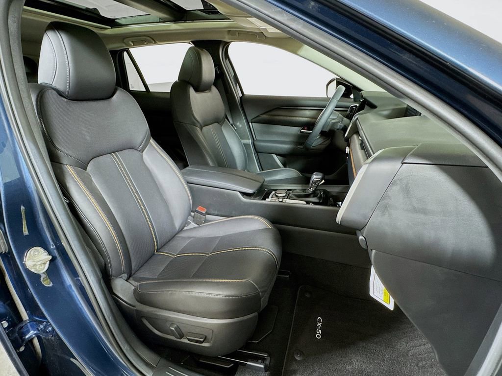 Used 2025 MAZDA CX-50 AWD 2.5 S w/ Premium Plus Pkg image 28