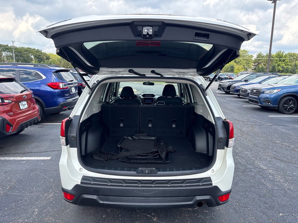 Used 2020 Subaru Forester Premium AWD/4WD image 7