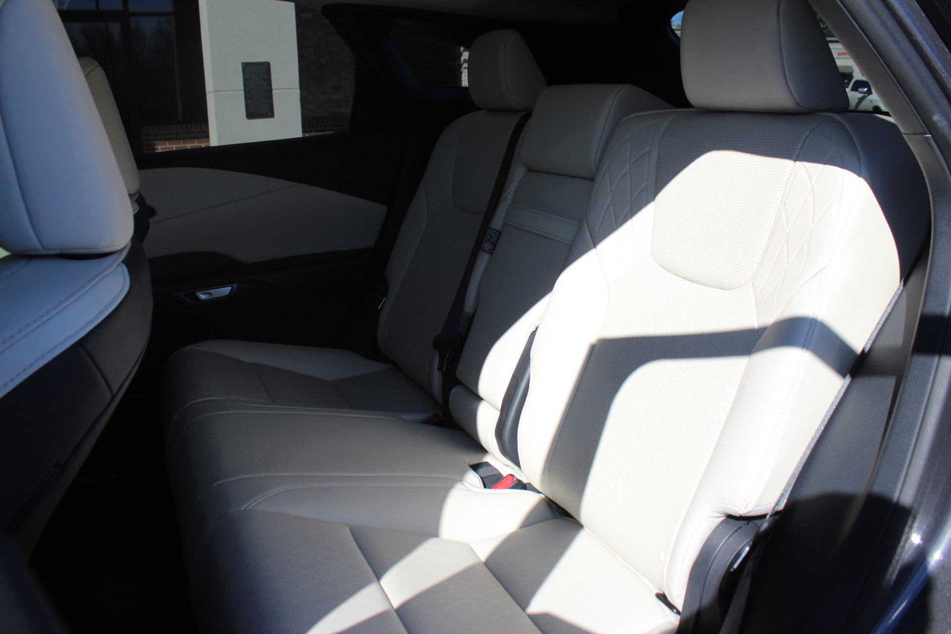 Used 2024 Lexus RX 350 Premium Plus w/ Convenience Package image 19