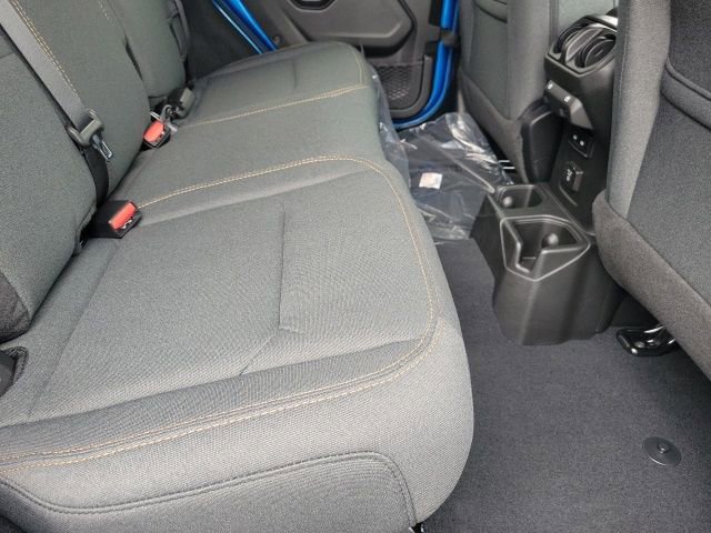 Used 2024 Jeep Wrangler Unlimited Sahara AWD/4WD image 27