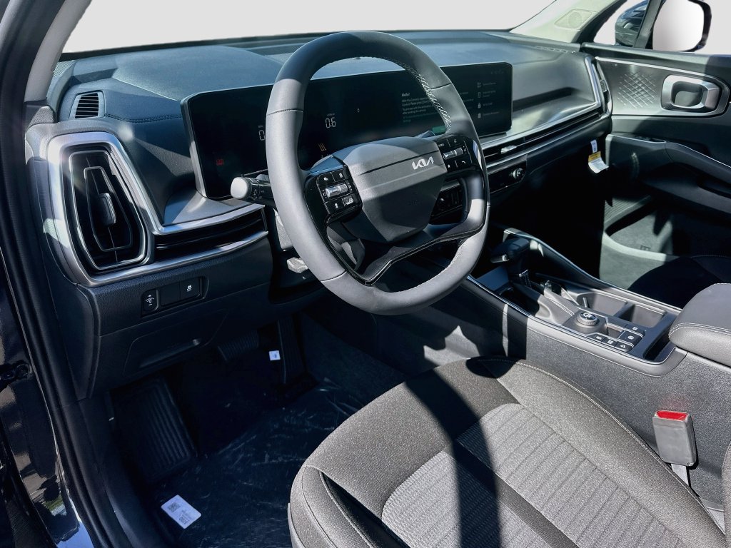 New 2026 Kia Sorento LX FWD image 9