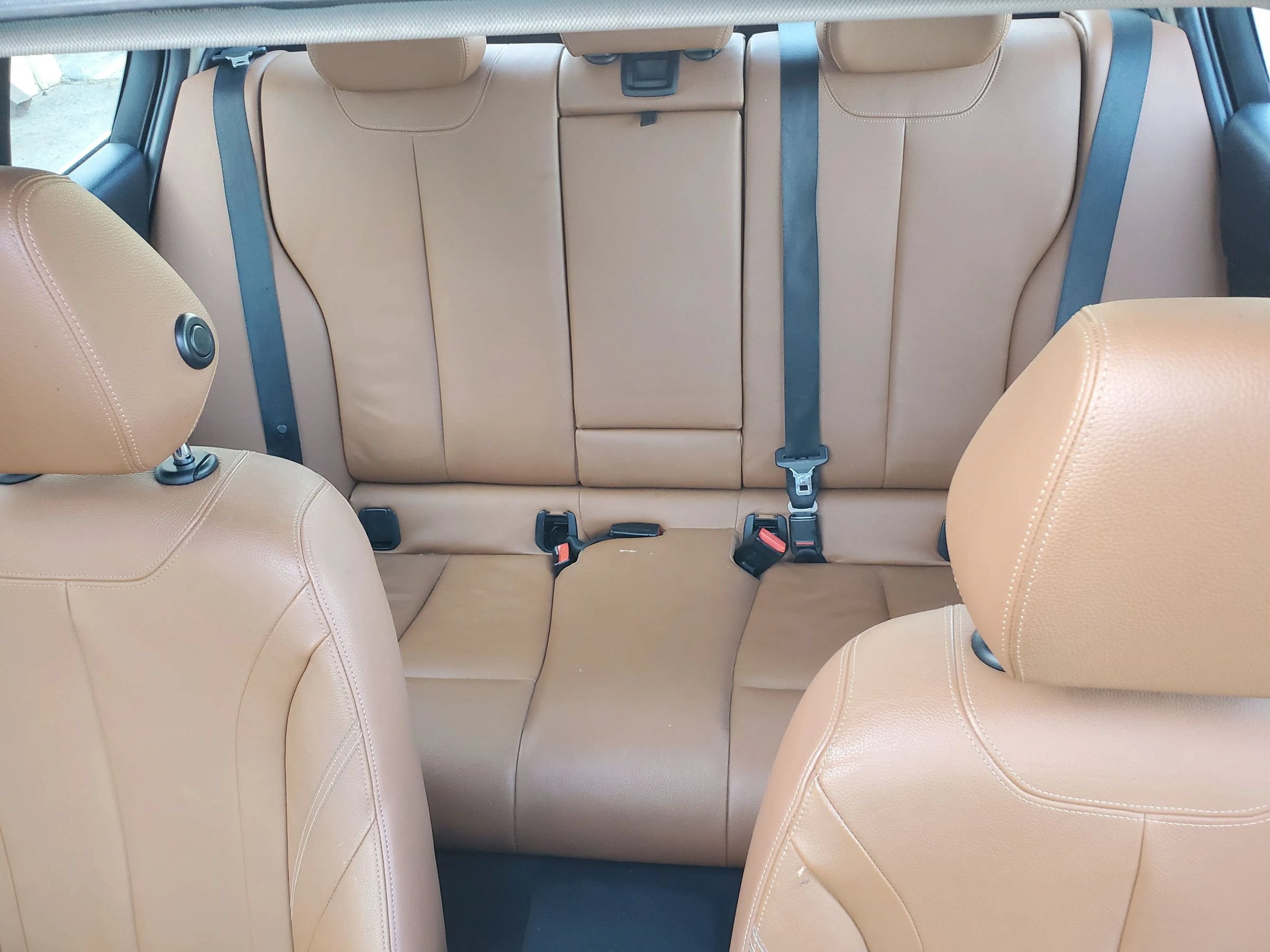 Used 2015 BMW ActiveHybrid 3 w/ Technology Package RWD image 61