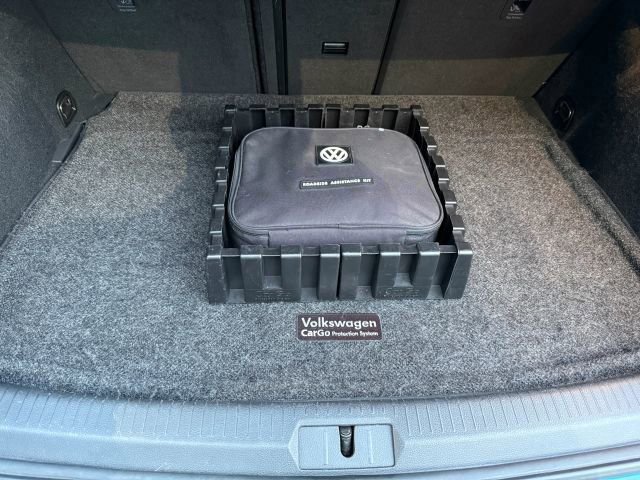 Used 2015 Volkswagen Golf TDI SEL w/ Lighting Package (SEL) image 20