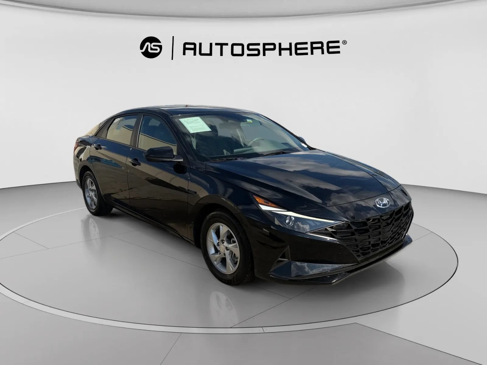Used 2023 Hyundai Elantra SE w/ Preferred Accessory Package FWD image 11