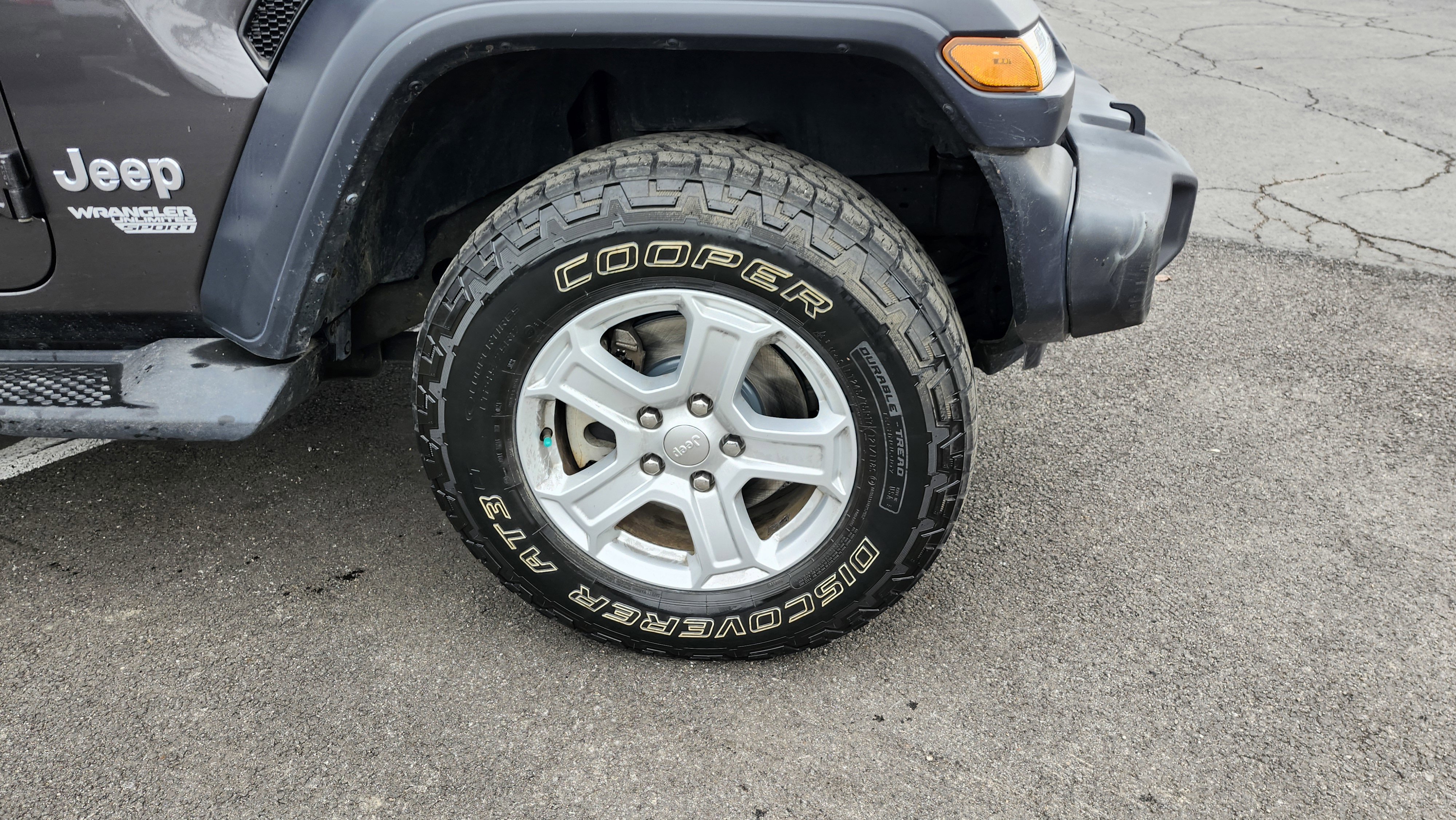 Used 2019 Jeep Wrangler Unlimited Sport S image 10