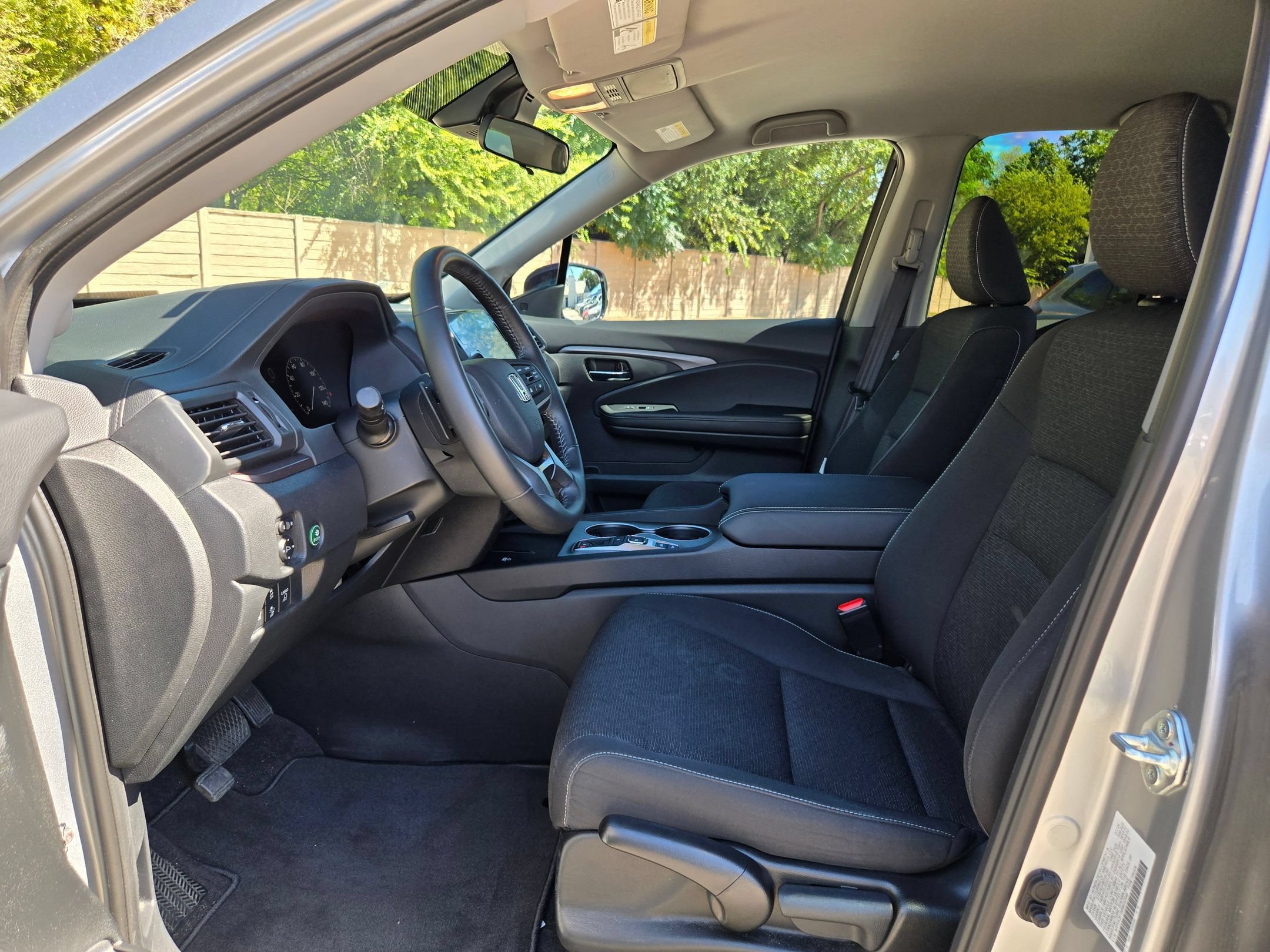 Certified 2024 Honda Ridgeline Sport image 9