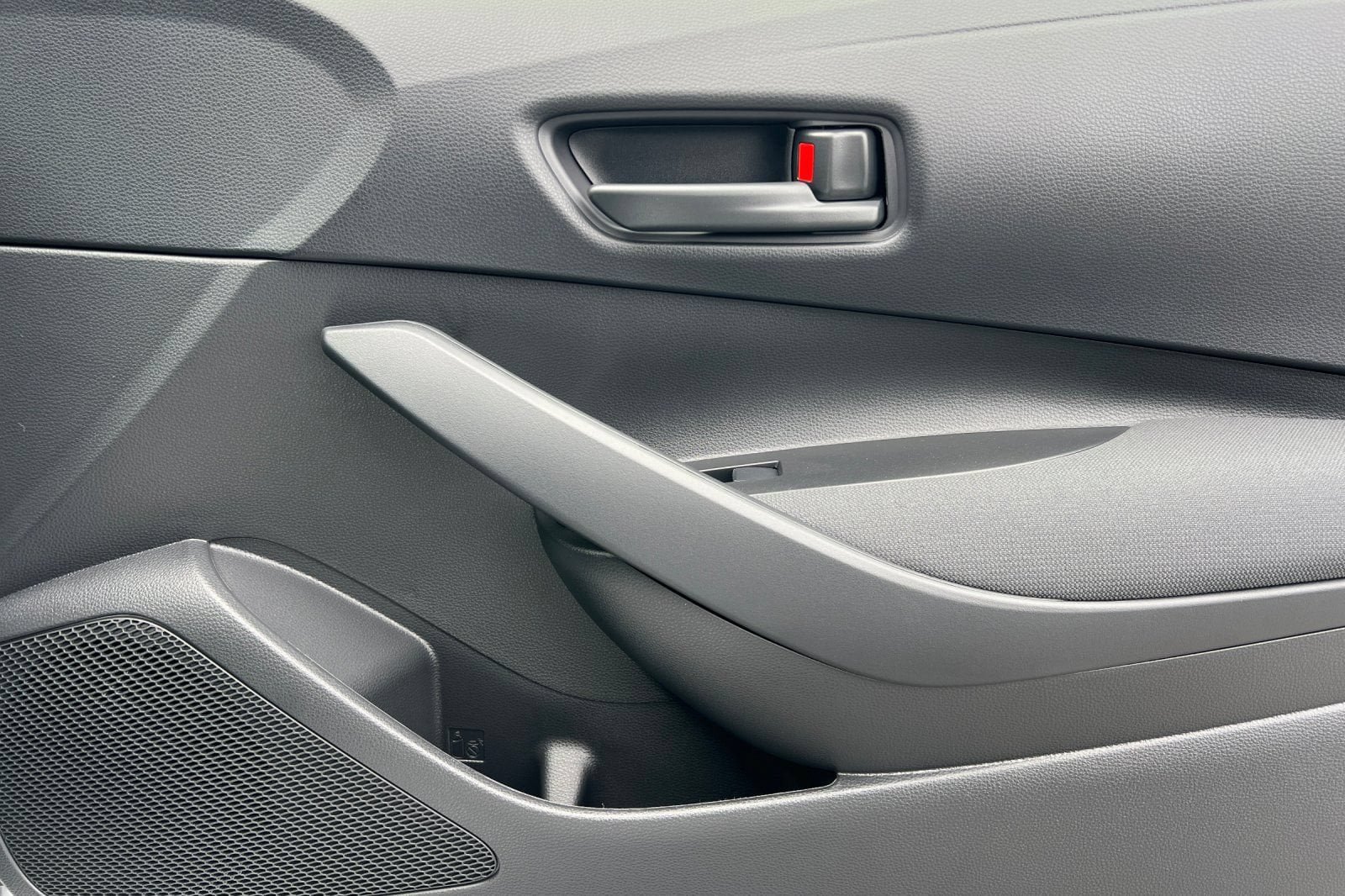 New 2026 Toyota Corolla LE FWD image 18