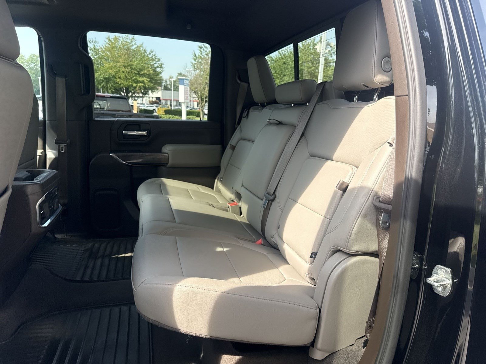 Used 2020 Chevrolet Silverado 2500 LTZ w/ LTZ Premium Package AWD/4WD image 24