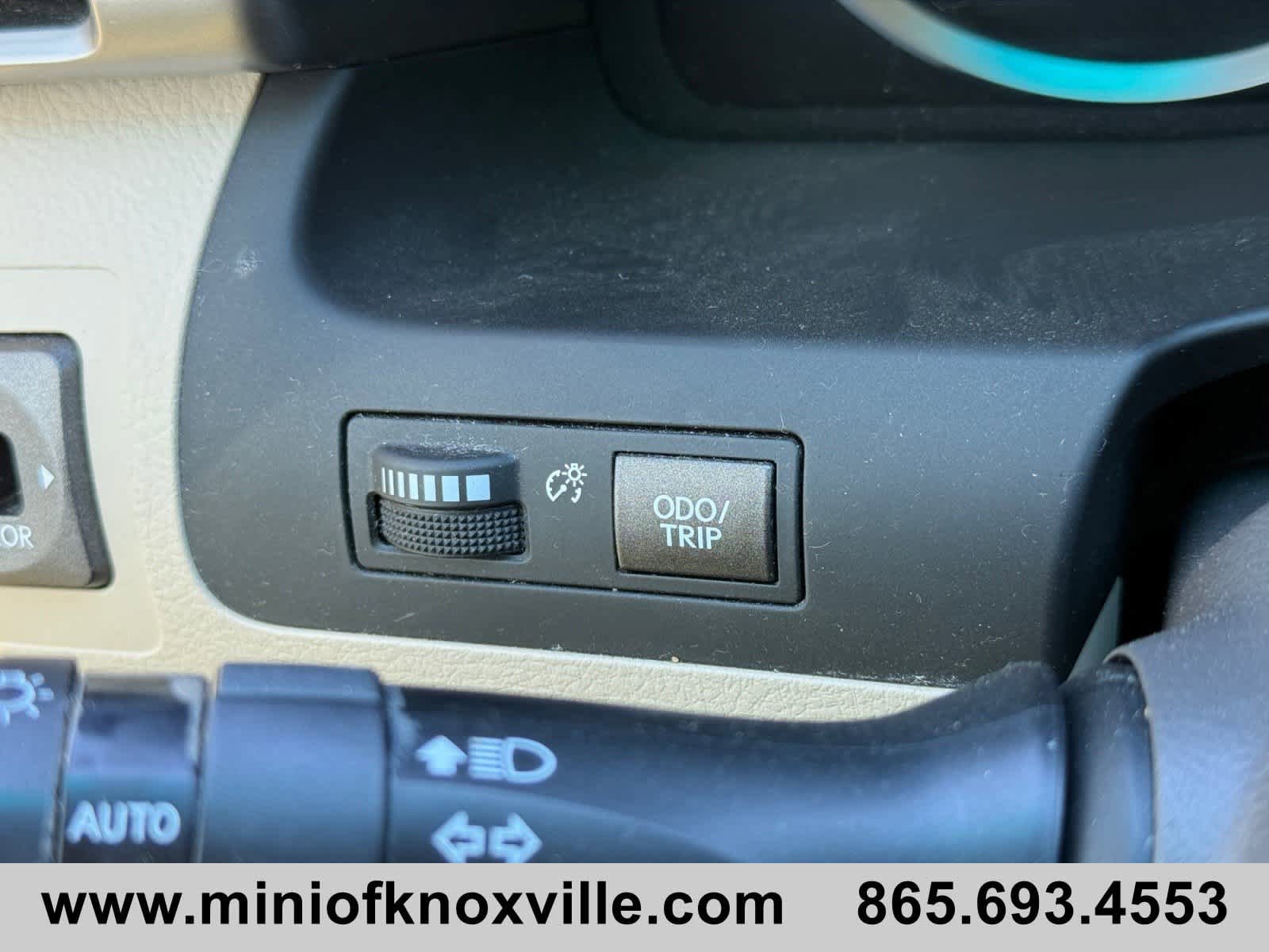 Used 2014 Lexus LX 570 4WD image 36