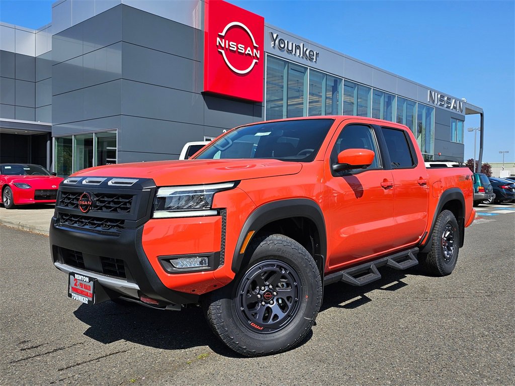 New 2025 Nissan Frontier PRO-4X w/ Pro Premium Package