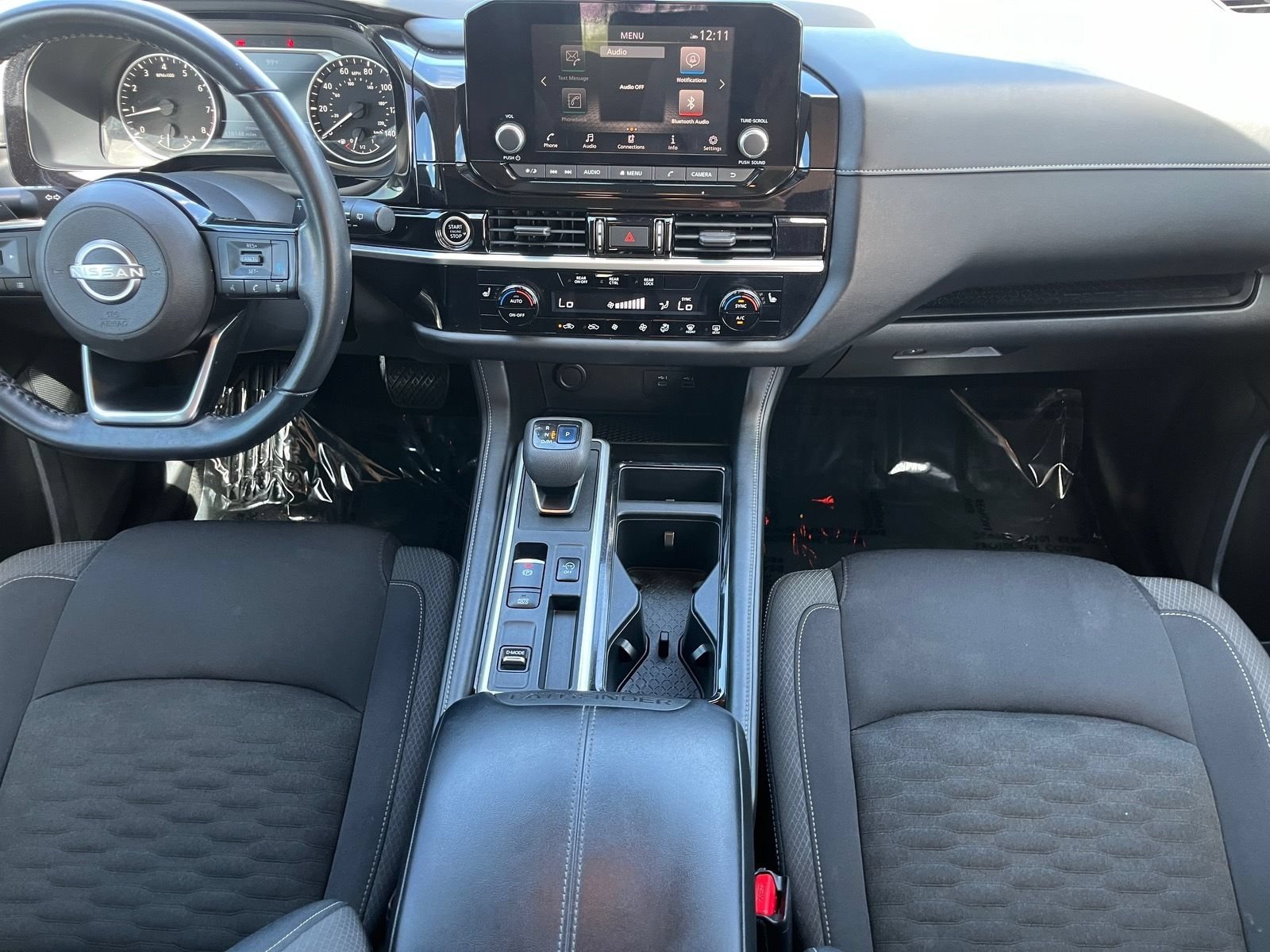Used 2022 Nissan Pathfinder SV FWD image 14