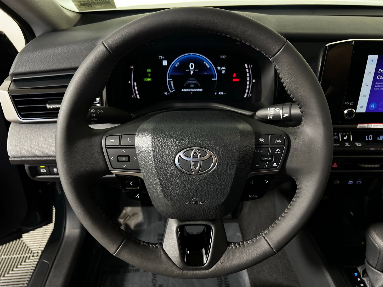 Used 2026 Toyota Camry LE w/ Convenience Package image 14