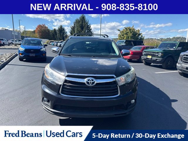 Used 2016 Toyota Highlander XLE AWD/4WD image 2