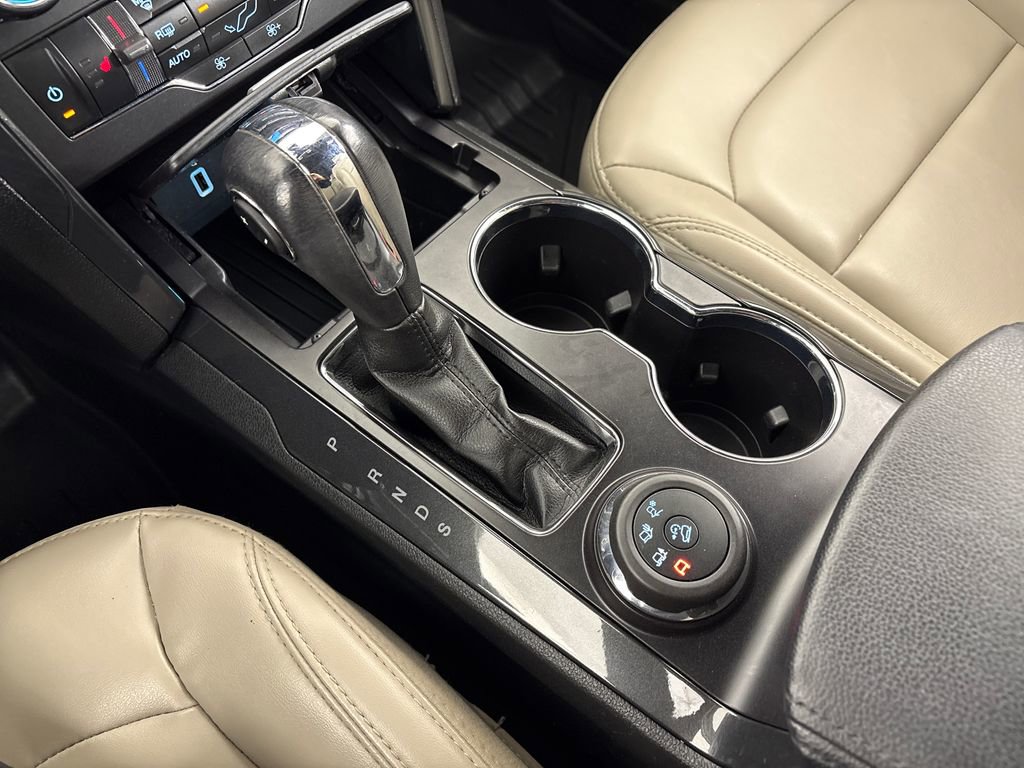 Certified 2019 Ford Explorer XLT w/ Equipment Group 202A image 27
