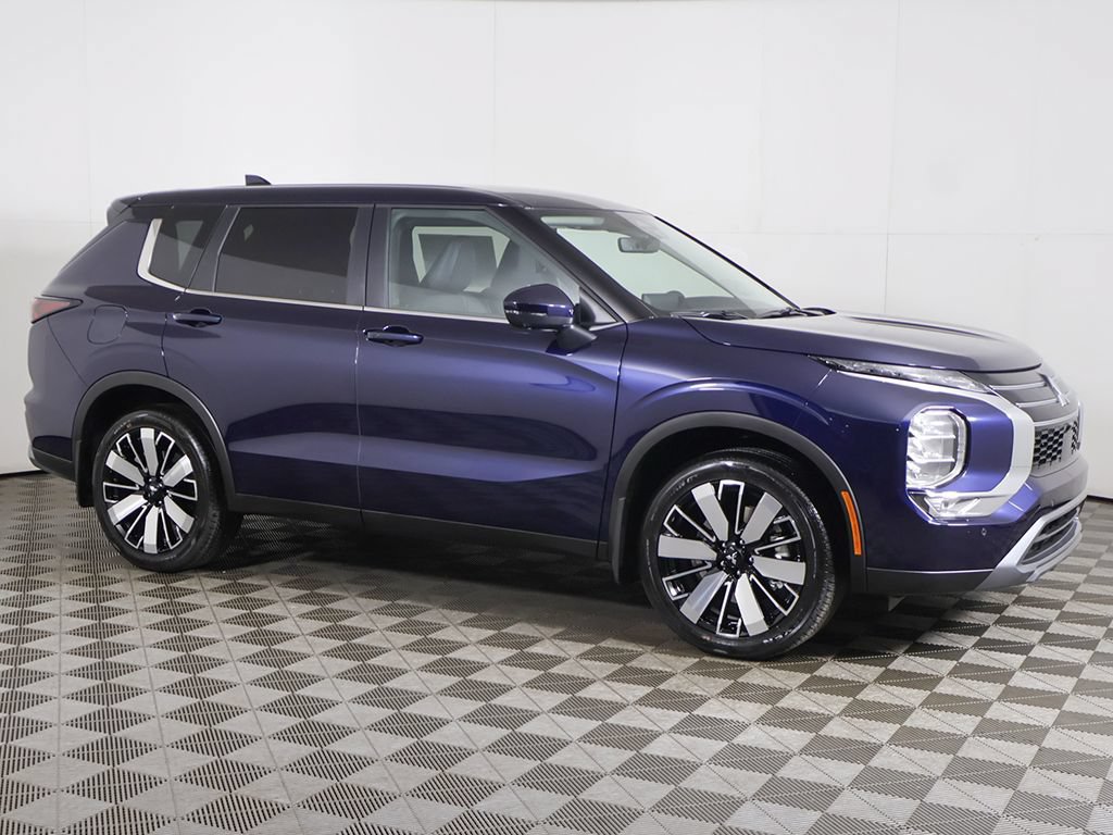 New 2026 Mitsubishi Outlander SE FWD image 16