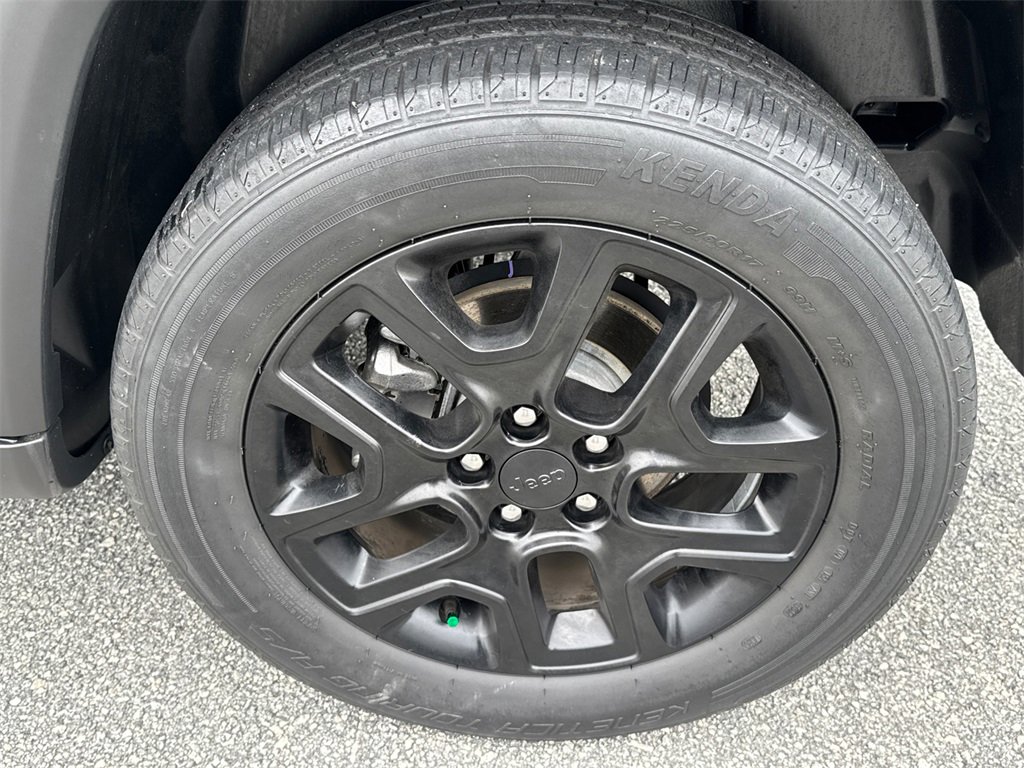 Used 2021 Jeep Compass Sport image 19