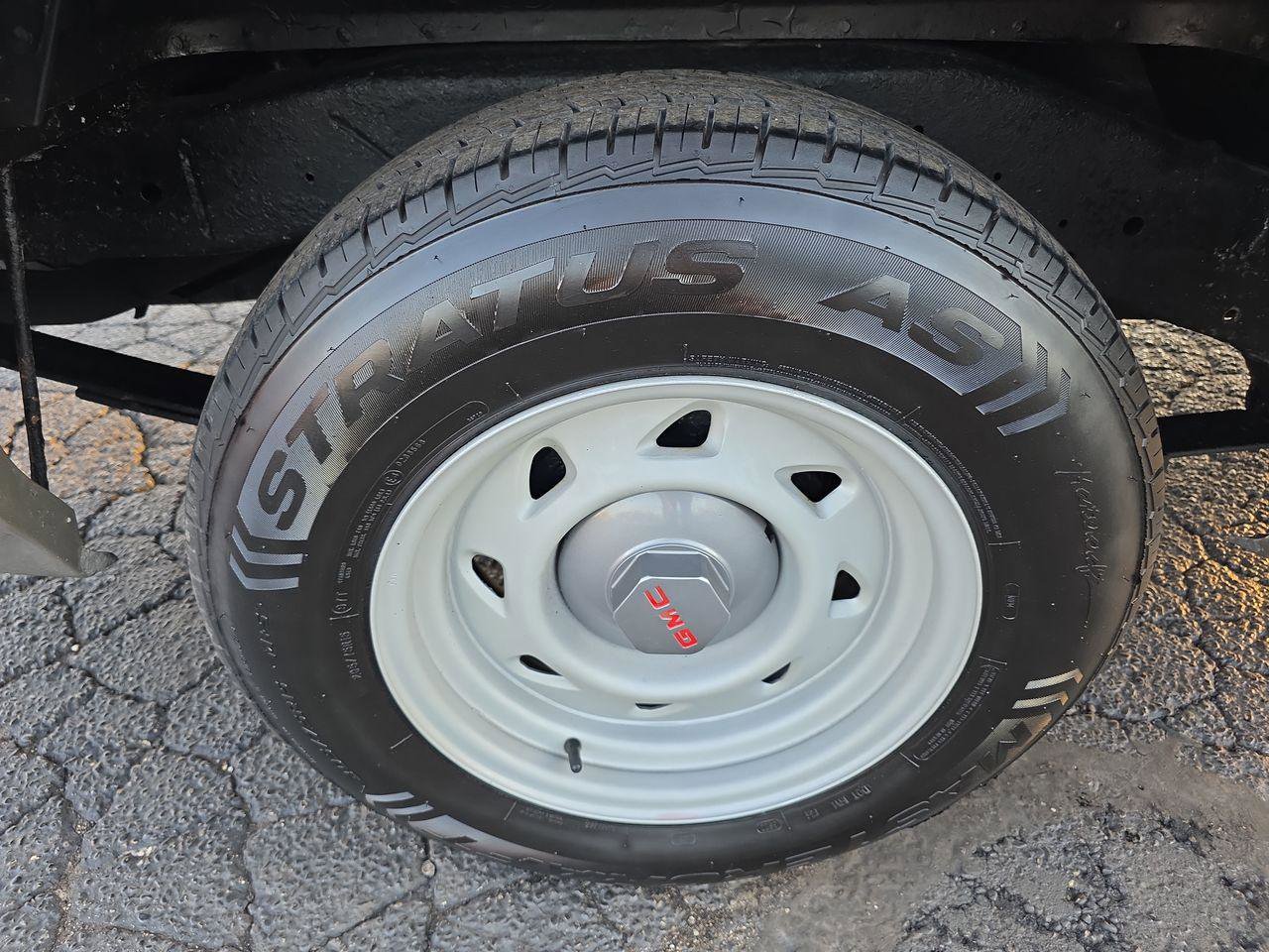 Used 2003 GMC Sonoma SL image 17