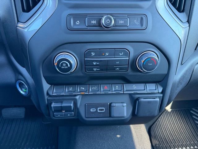 Used 2025 Chevrolet Silverado 2500 Custom w/ Custom Value Package image 20