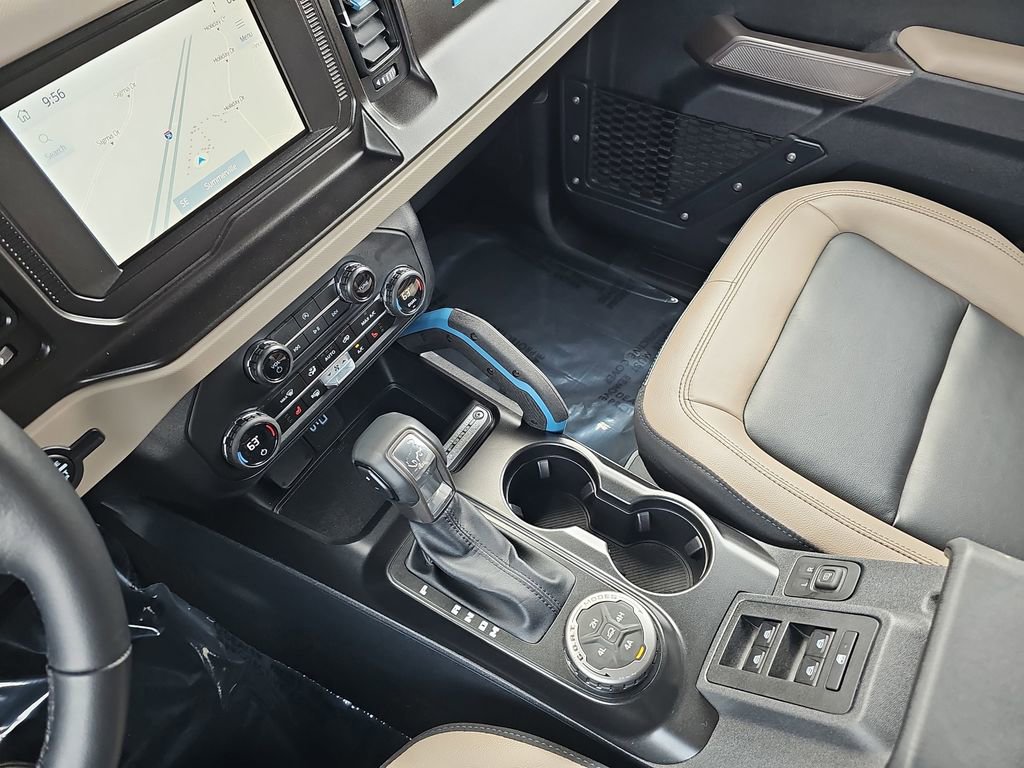 Used 2023 Ford Bronco Wildtrak image 30