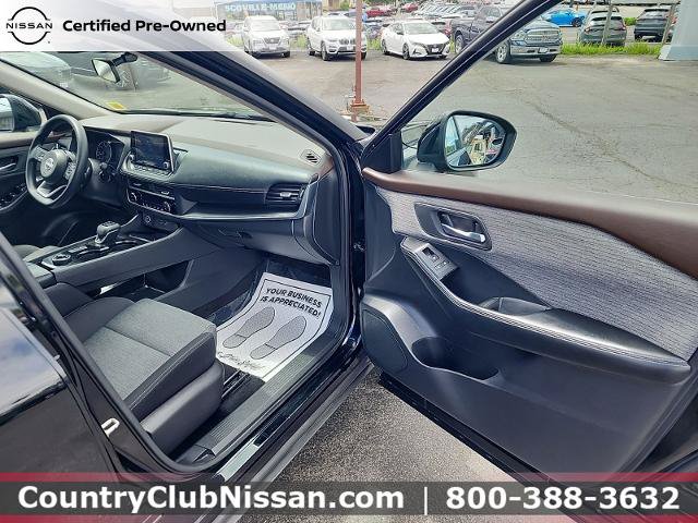 Certified 2023 Nissan Rogue SV AWD/4WD image 30
