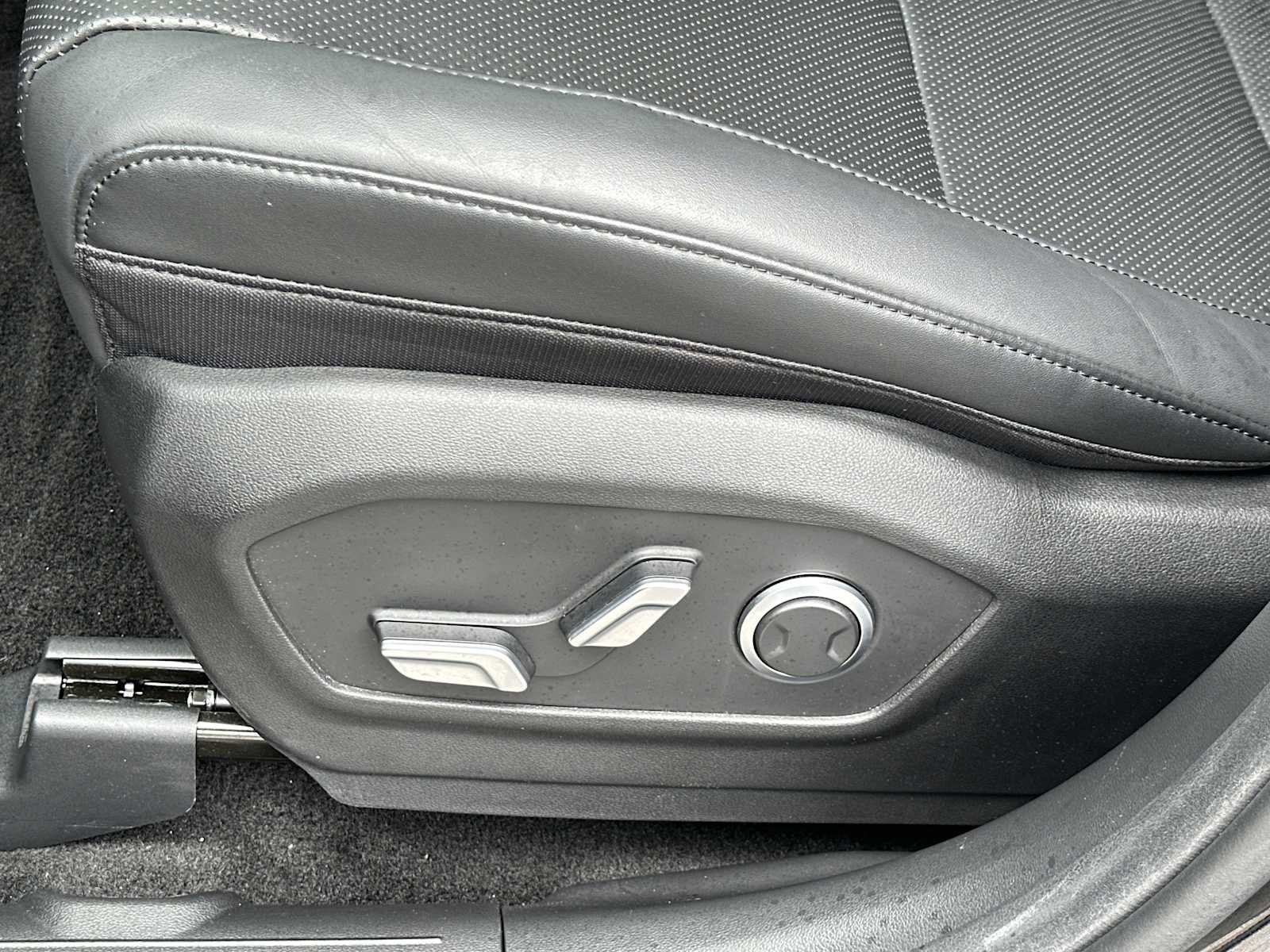 Used 2024 Hyundai Santa Fe XRT image 12