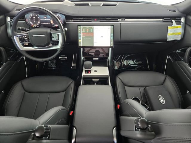 New 2026 Land Rover Range Rover Long Wheelbase SE AWD/4WD image 4