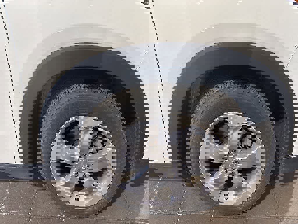 Used 2017 Honda HR-V LX image 23