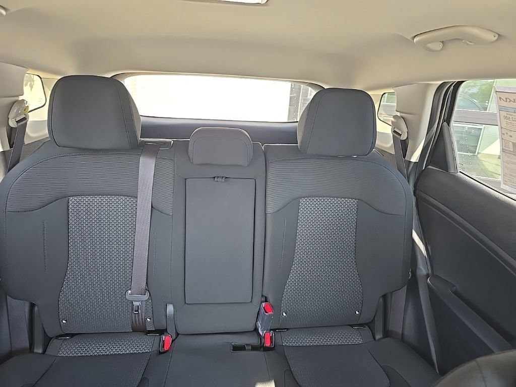 New 2025 Kia Sportage LX image 10