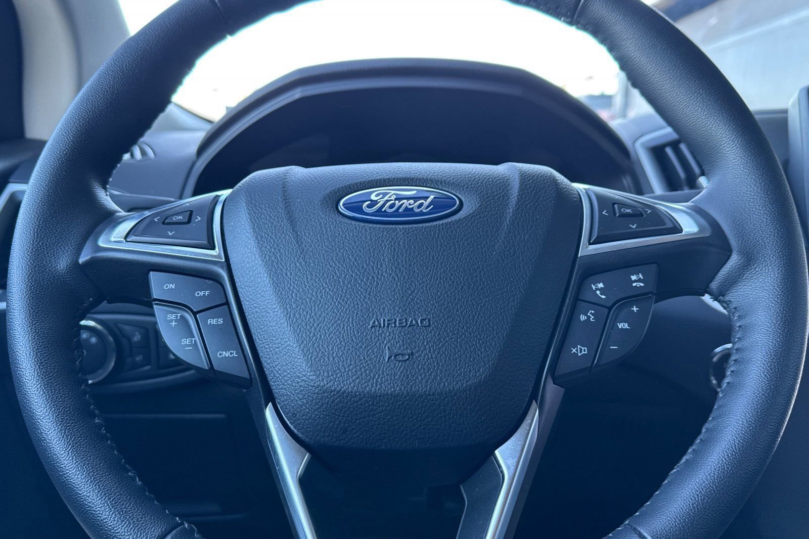 Certified 2024 Ford Edge SEL w/ Convenience Package image 20