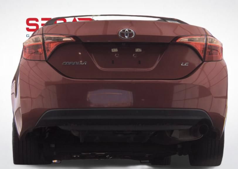 Used 2018 Toyota Corolla LE FWD image 17