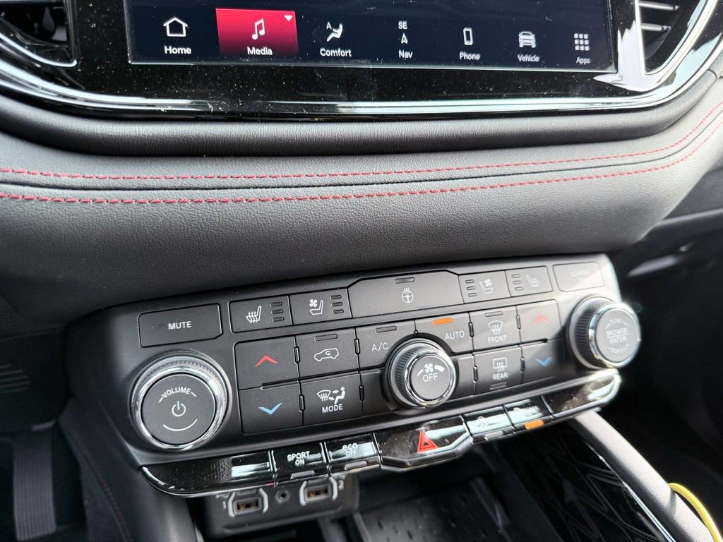 New 2026 Dodge Durango GT image 18